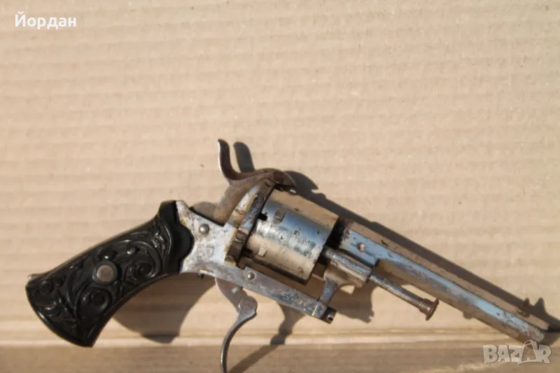 Револвер ''Лефоше'', снимка 1