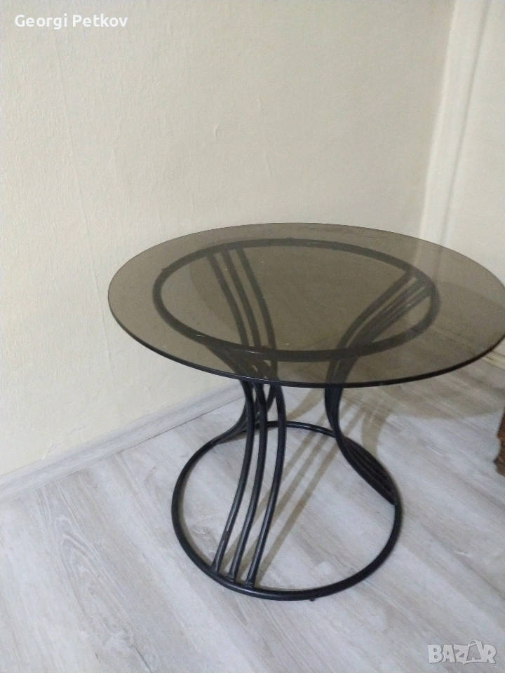 холна маса , снимка 1