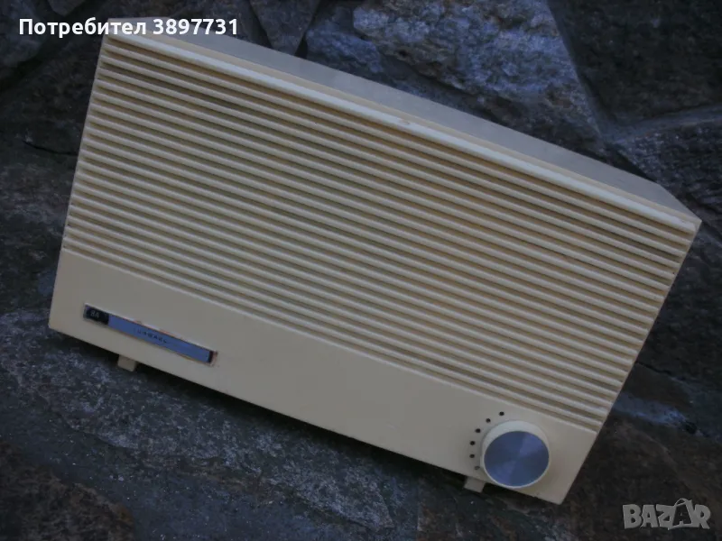 Радио от миналия век - оригинално 1975 Тонмайстор !, снимка 1