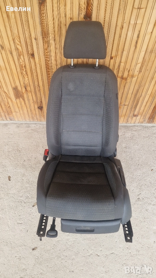 шофьорска седалка с подгрев VW Touran 2006г, снимка 1