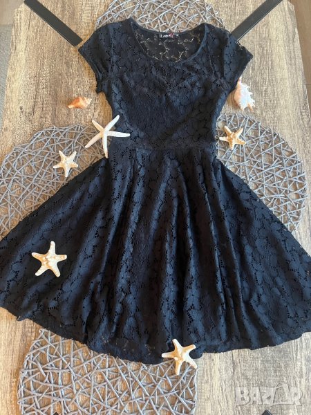 Дантелена рокля, снимка 1