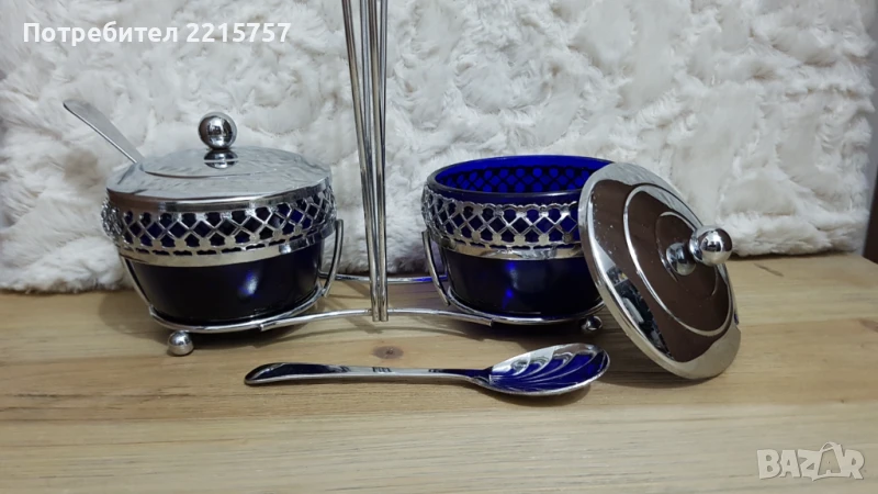 Декоративен комплект със синьо стекло., снимка 1