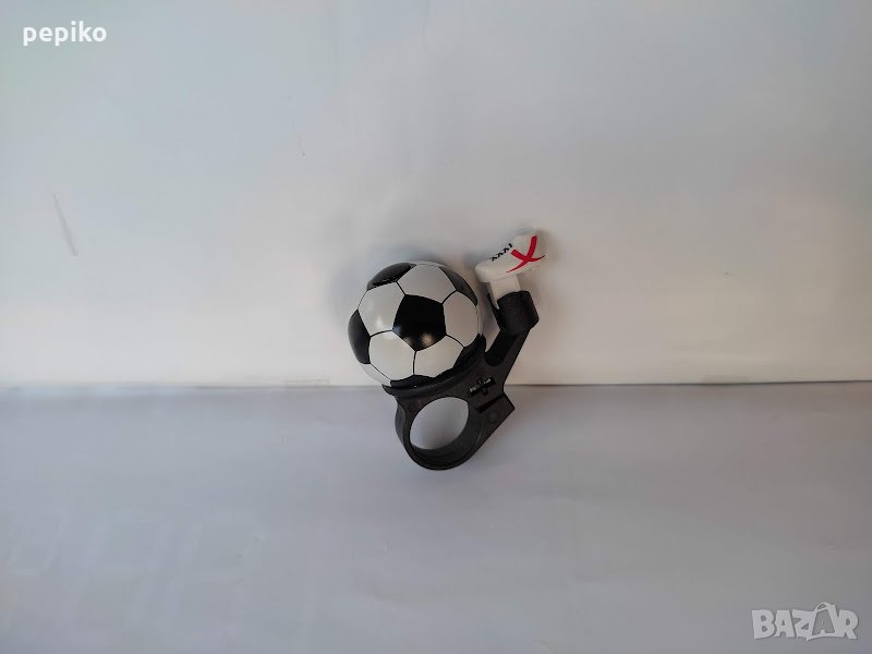 Продавам колела внос от Германия Звънец за велосипед FUTBOLL топка, снимка 1
