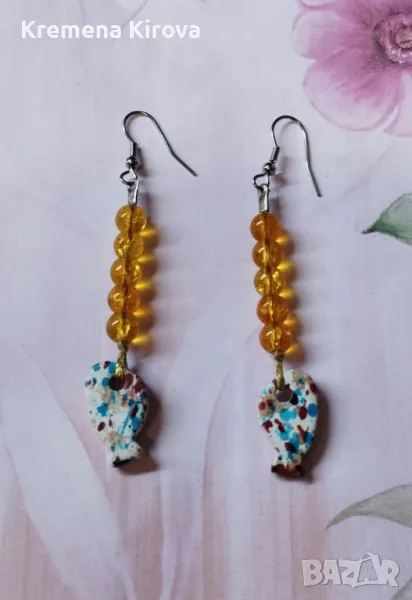 Дамски обеци с естествени камъни цитрин, керамични рибки и стомана. Бижута Луди гъби. , снимка 1