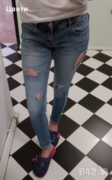 Накъсани дънки , снимка 1