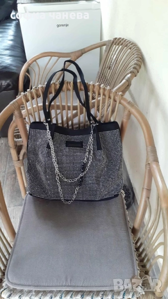 Нова чанта, снимка 1