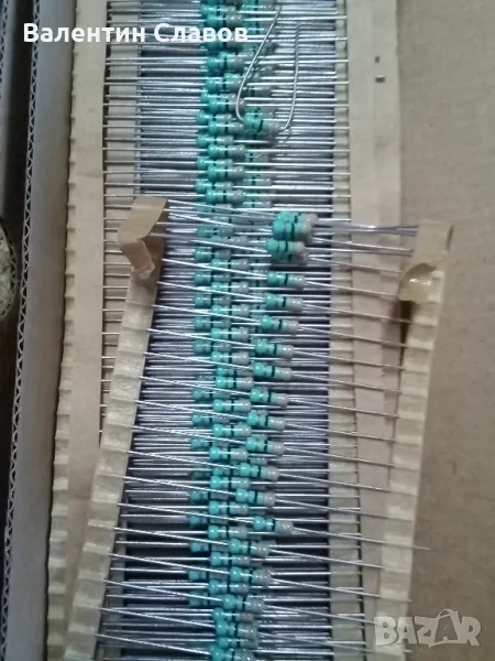 Резистори 33 ома 0.25 вата, снимка 1