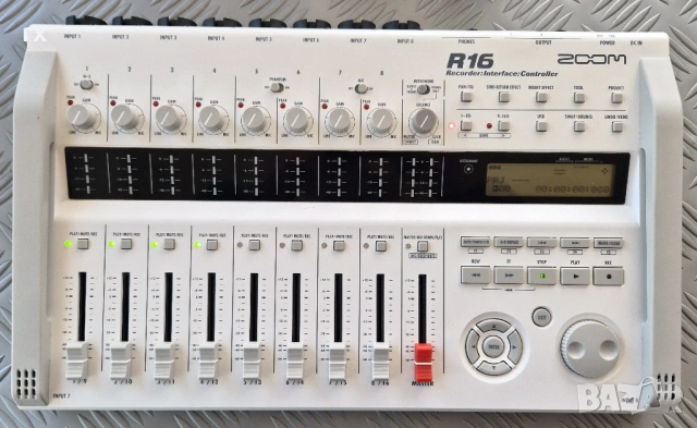 Zoom R16 – Рекордер, Интерфейс и Контролер