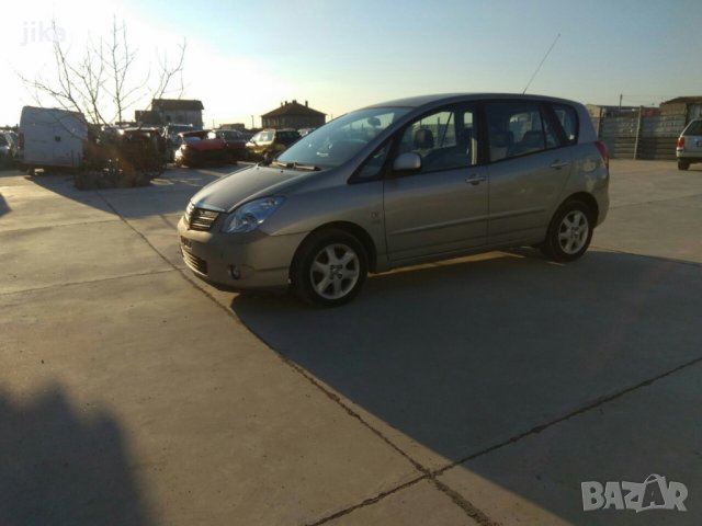 Toyota Corolla verso 2.0D-4D 116кс 2003г   на  ЧАСТИ, снимка 7 - Автомобили и джипове - 35778491