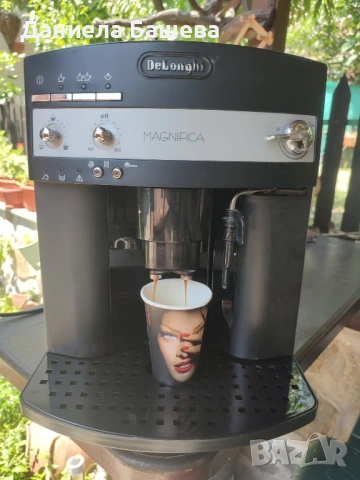 Кафе автомат De Longhi Magnifica
