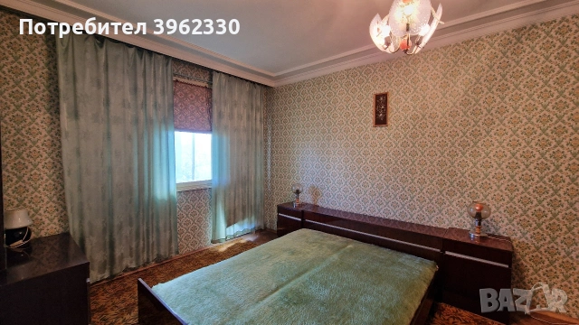 Просторен тухлен апартамент