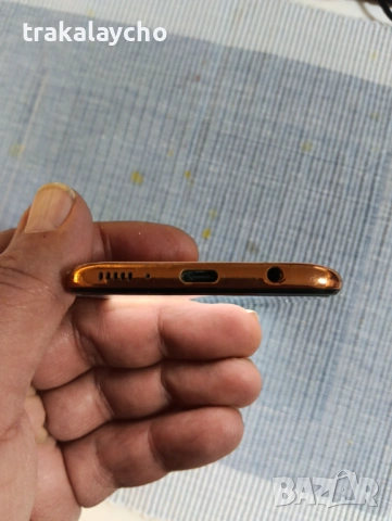 Samsung Galaxy A40, 4GB/64GB, снимка 7 - Samsung - 53039350