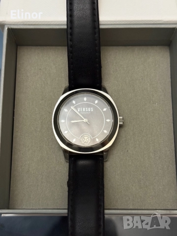 Дамски часовник Versace , снимка 2 - Дамски - 51796624