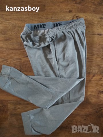 nike therma fit - страхотно мъжко долнище , снимка 8 - Спортни дрехи, екипи - 40683717