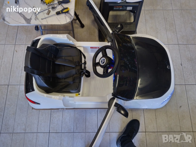 MERCEDES Акумулаторна кола Mercedes-Benz EQA бял, снимка 10 - Други - 53849566