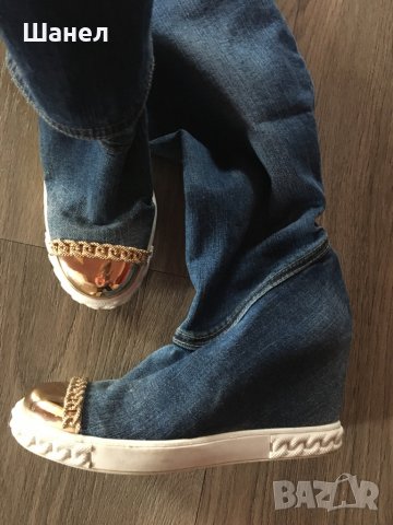 Ботуши на  платформа, снимка 2 - Дамски ботуши - 34482659