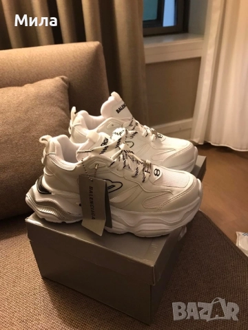 шикозни маратонки Balenciaga , снимка 2 - Маратонки - 51913741