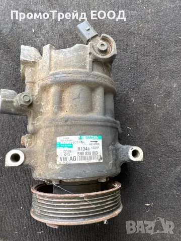 Компресор климатик Фолксваген Пасат Б6 VW Passat B6 2.0d 5N0820803 