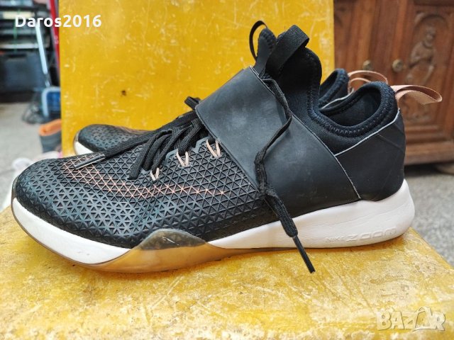 Маратонки Nike Zoom 38 номер, снимка 3 - Маратонки - 35733738