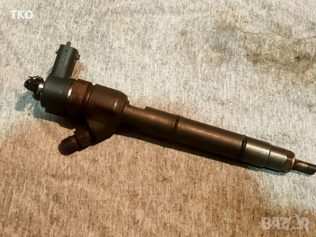 Дюза Bosch дизел Common Rail за HYUNDAI I30 KIA Cee’d Rio 1.6CRDi, снимка 3 - Части - 52932064