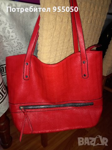 Чисто нова дамска чанта