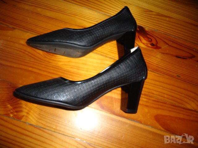 нови дамски обувки 37 размер, снимка 2 - Дамски обувки на ток - 42387359