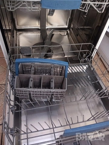 Свободно стояща съдомиялна Бош Bosch Made in Germany 2 години гаранция!, снимка 10 - Съдомиялни - 52580208