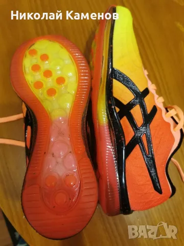 Детски маратонки ASICS 37.5, снимка 3 - Детски маратонки - 49783074