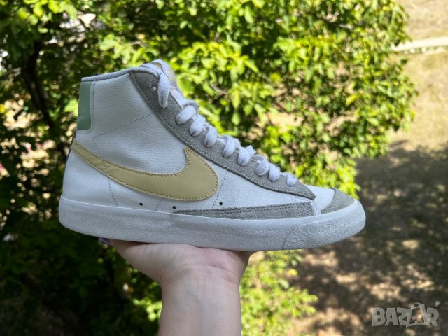 Nike Blazer Mid '77 — номер 42.5, снимка 1 - Кецове - 38888311