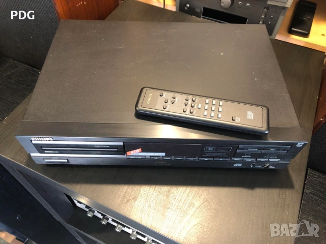 PHILIPS CD-611 II TWIN DAC TDA1543A,SAA7220P/A CDM4/19 Диск плеър, снимка 2 - Ресийвъри, усилватели, смесителни пултове - 53854312