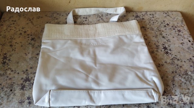 голяма чанта Clarins, снимка 3 - Чанти - 40455876