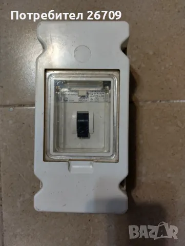 Автоматичен трифазен прекъсвач в кутия IP44