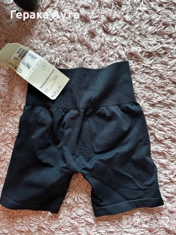 Къс спортен клин Move, H&M, XS, снимка 3 - Спортни екипи - 51662865