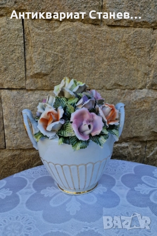 🌸✨ Порцеланова кошница с 3D цветя – изящна изработка ✨🌸