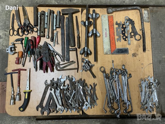 Лот инструменти,гаечни,лули,клещи,скоби, снимка 1 - Ключове - 40596820