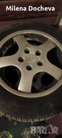 Гуми с лети джанти 