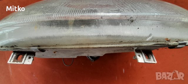 Фар Десен с Ел. Реглаж За Фолксваген Пасат 3 Б4 / VW Passat 3 B4, снимка 4 - Части - 40621381