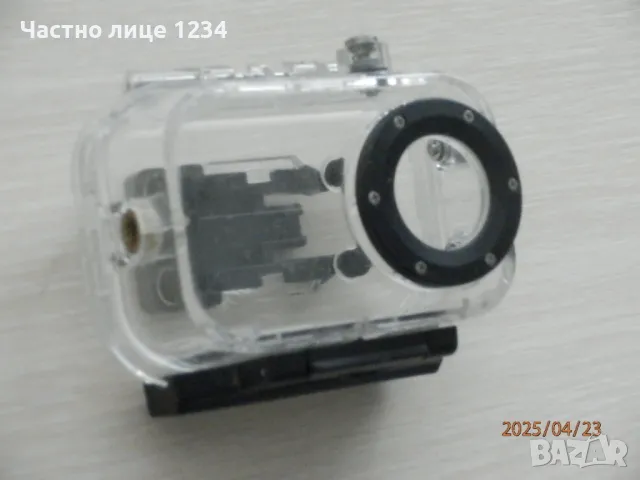 Водоустойчив кейс за екшън камера със свързване чрез щипка или към трипод, снимка 2 - Чанти, стативи, аксесоари - 50019906