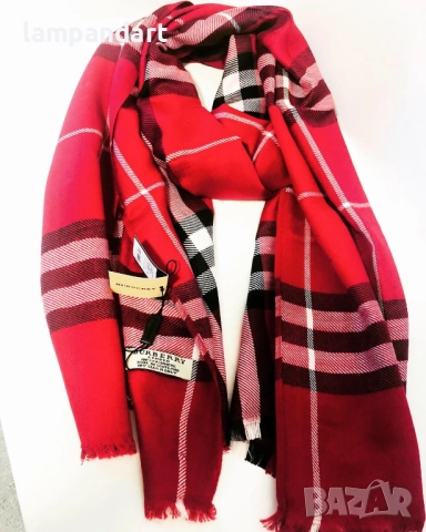 Червен кашмирен шал Burberry подарък за жена, снимка 4 - Шалове - 35140065