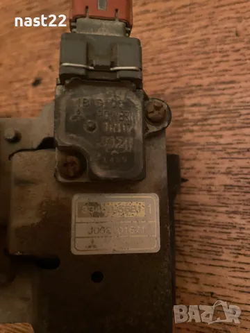 Бобина с комутатор за Сузуки Витара 1.6 33400-56В1 1, снимка 3 - Части - 49198955