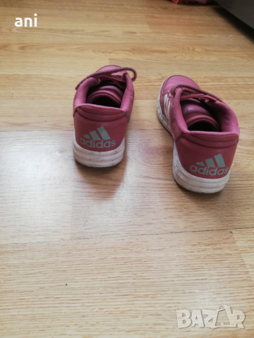 Адидас и Найк, снимка 10 - Детски маратонки - 36247875