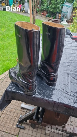 Продавам коледарски/офицерски ботуши номер 43,5, снимка 2 - Мъжки ботуши - 52618001