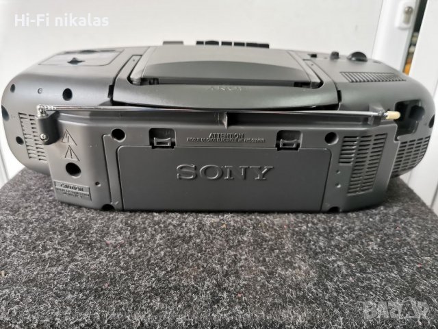 Радио Ресийвър касетен дек CD player SONY CDF-909 , снимка 6 - Радиокасетофони, транзистори - 39961281