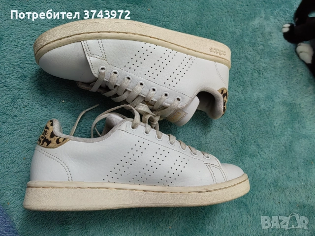 Adidas - дамски маратонки, снимка 2 - Дамски ежедневни обувки - 52629561