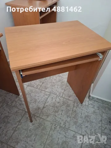 Продавам 9 ученически бюра, снимка 3 - Бюра - 55767492