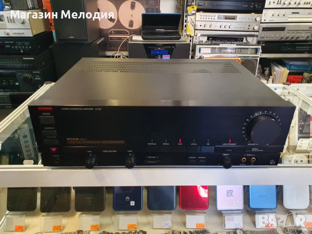 Усилвател Luxman LV-122 В отлично техническо и визуално състояние., снимка 2 - Ресийвъри, усилватели, смесителни пултове - 53097953