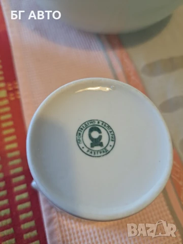 порцеланов сервиз за кафе,луксозен,фабрика Разград, снимка 2 - Сервизи - 50666156