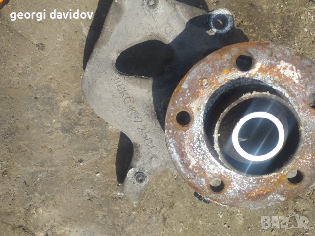 Шенкели ауди а4 б8, снимка 3 - Аксесоари и консумативи - 40117301