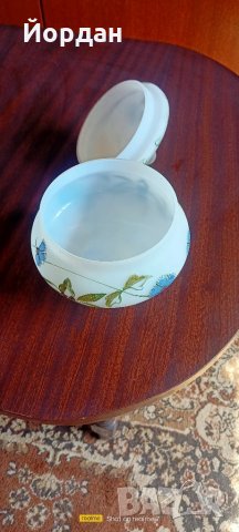 Стъклена захарница / бонбониера, снимка 3 - Аксесоари за кухня - 33817174