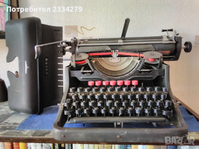 Пишеща машина,стара немска,марка,,АDLER", снимка 2 - Антикварни и старинни предмети - 41701030